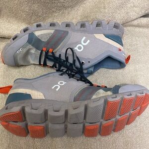 ON Running Athletic Sneakers